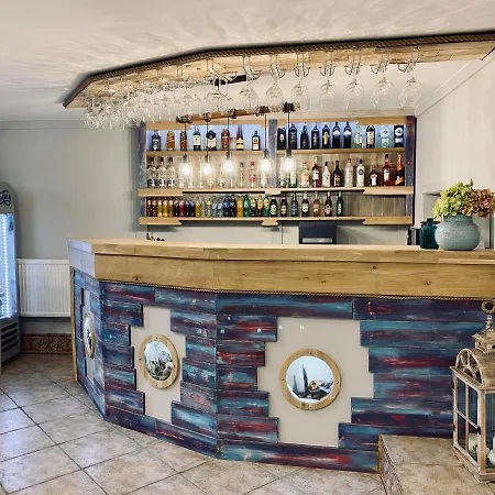 Guest house Mikolajek *